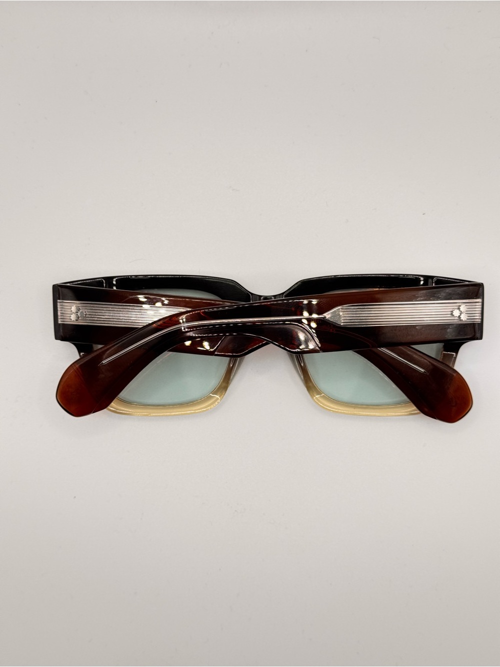 JMM Enzo Retro Square Gradient Brown-to-Amber Sunglasses - Picture 7 of 8